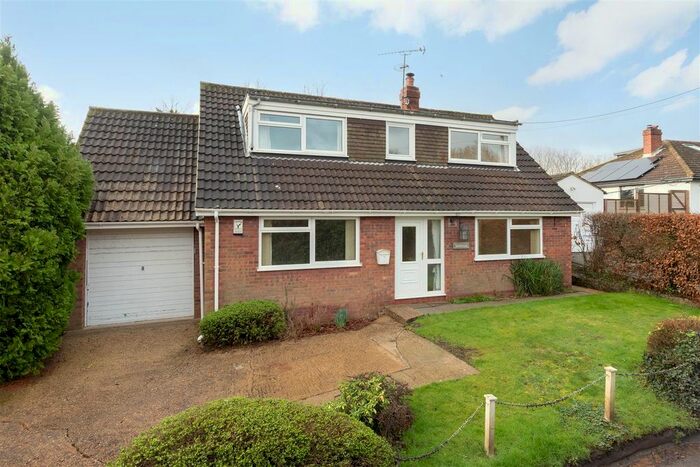 2 Bedroom Detached House For Sale In Bekesbourne Hill, Bekesbourne, Canterbury, CT4