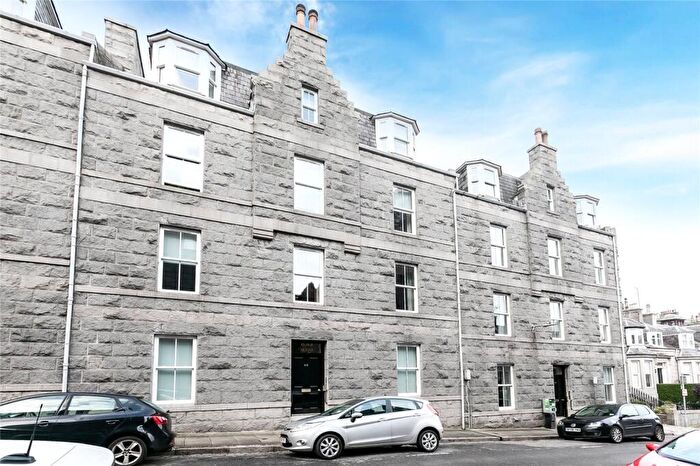 1 Bedroom Flat To Rent In Gilcomston Park, Aberdeen, AB25