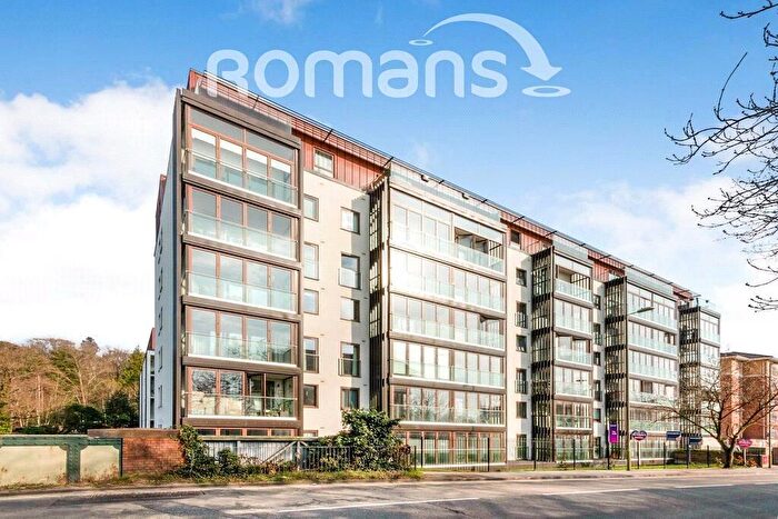 2 Bedroom Apartment For Sale In Farnborough Road, Farnborough, Hampshire, GU14