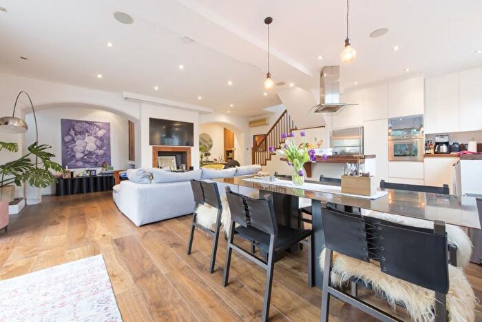 4 Bedroom Semi-Detached House To Rent In Parkhill Road, Belsize Park, NW3