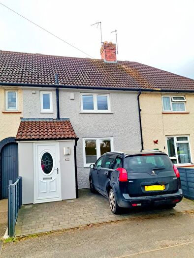 3 Bedroom Terraced House To Rent In Laburnum Crescent, Kettering, NN16