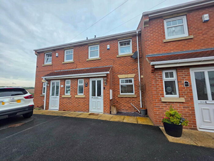 3 Bedroom Town House For Sale In Oakdale, Worsbrough, Barnsley, S70