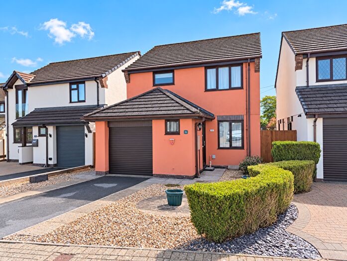 3 Bedroom Detached House For Sale In Chartwell Close, Paignton, TQ3