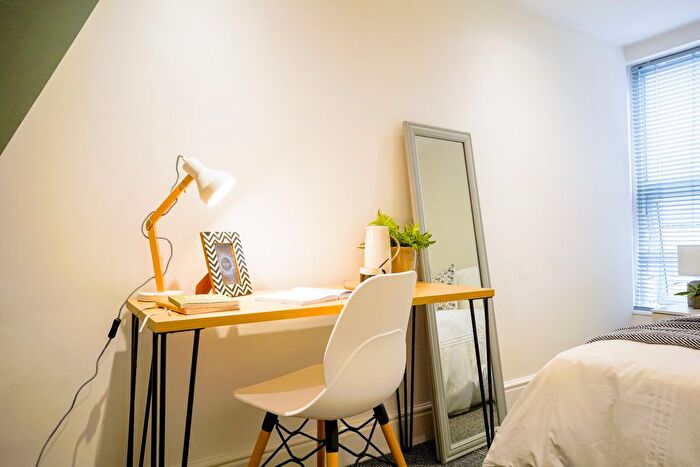 4 Bedroom Terraced House To Rent In , Leopold Road, Liverpool, L7