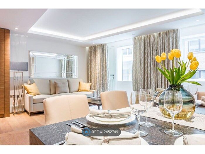 2 Bedroom Flat To Rent In Milford House, London, WC2R