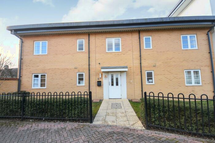 1 Bedroom Apartment To Rent In Wood Grove, Silver End, CM8