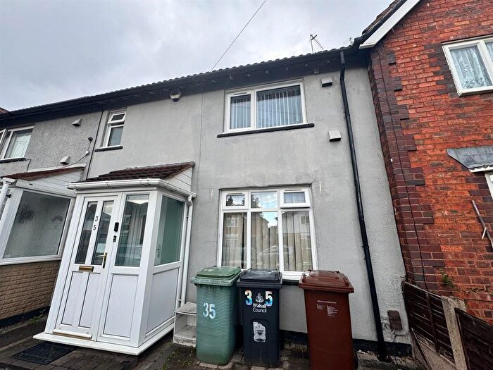 3 Bedroom Property To Rent In Holford Avenue, Bescot, Walsall, WS2