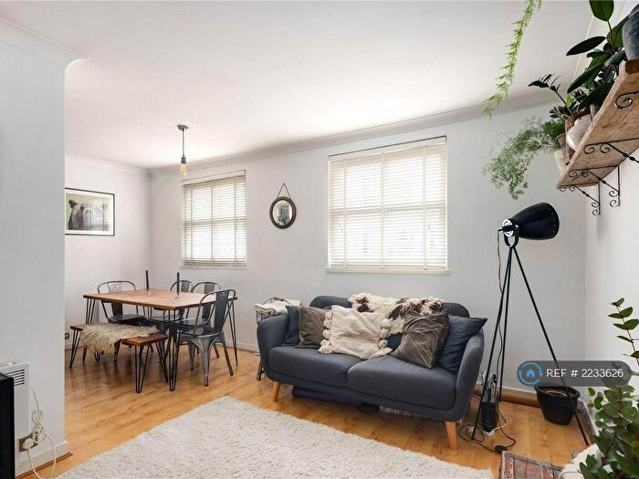 1 Bedroom Flat To Rent In Dennis House, London, E3