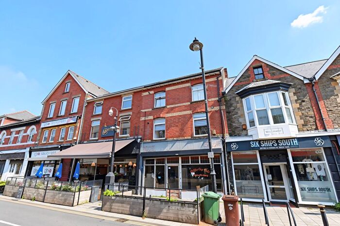 1 Bedroom Flat To Rent In High Street, Blackwood, NP12
