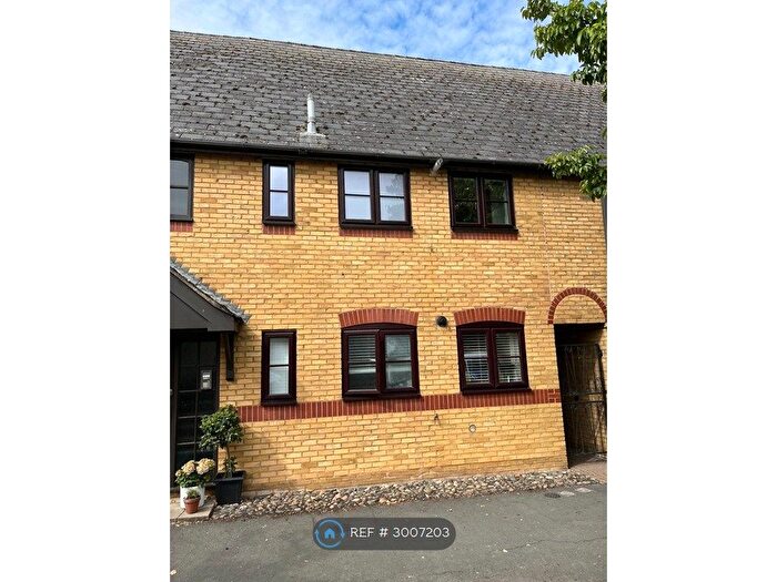 1 Bedroom Flat To Rent In High Street, Peterborough, PE7