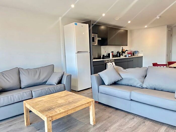 1 Bedroom Flat For Sale In Low Hill, Liverpool, L6