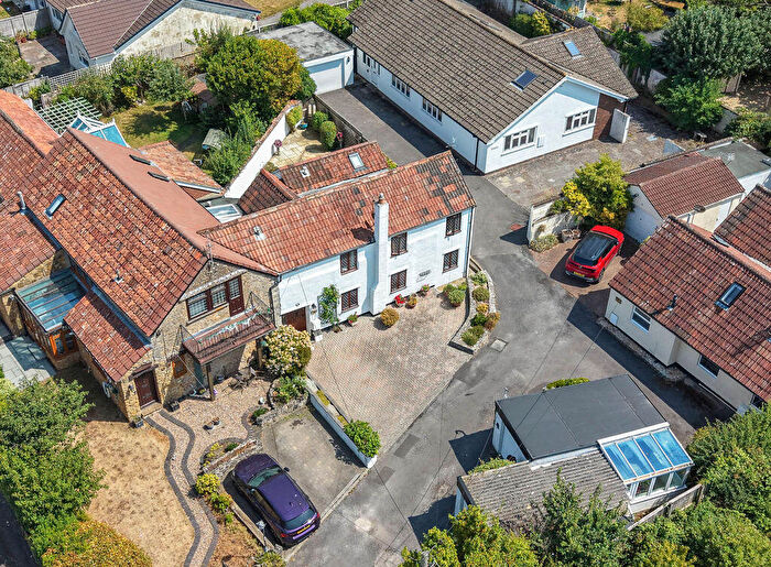 3 Bedroom Semi-Detached House For Sale In Farm Road, Hutton - Double Bedrooms, BS24