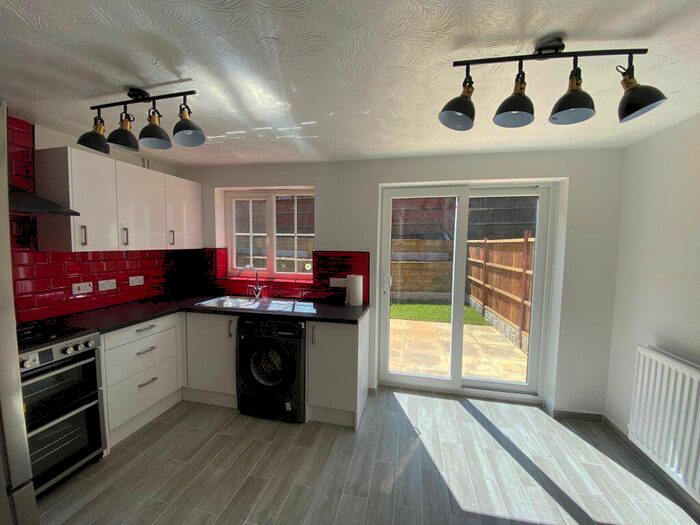 3 Bedroom House To Rent In Foyle Close, Stevenage, Hertfordshire, SG1