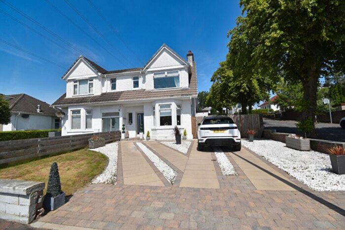 4 Bedroom Semi-Detached House For Sale In Glasgow Road, Paisley, Renfrewshire, PA1
