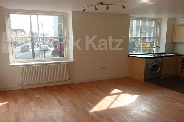 1 Bedroom Flat To Rent In Camden Road, Camden, NW1