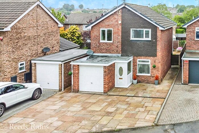 3 Bedroom Detached House For Sale In Shearwater Road, Offerton, Stockport, Cheshire, SK2