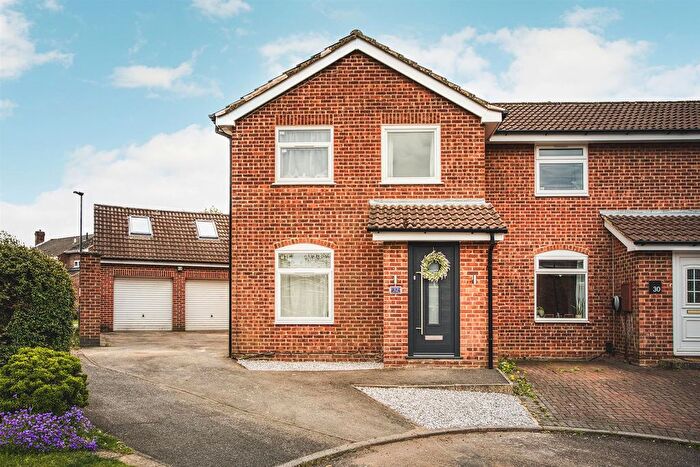 3 Bedroom Semi Detached House For Sale In Blencathra Drive, Mickleover, Derby, DE3