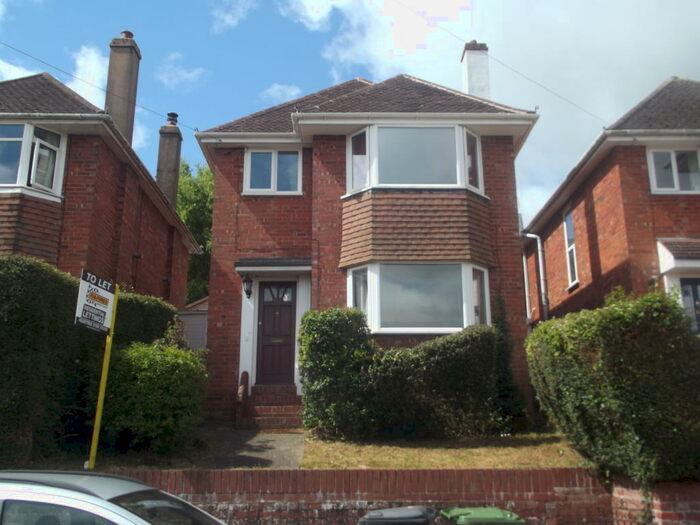 3 Bedroom Detached House To Rent In Cowick Hill, St Thomas, EX2