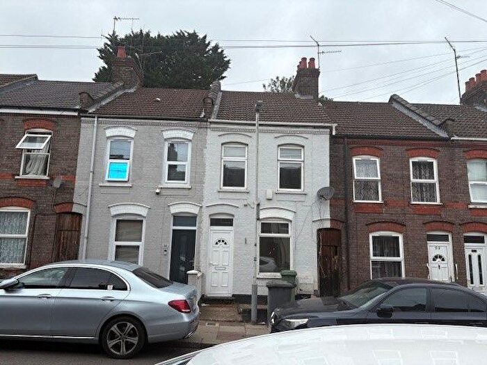 2 Bedroom Terraced House To Rent In St. Peters Road, Luton, LU1