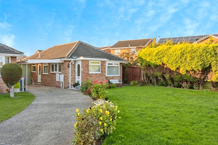 2 Bedroom Detached Bungalow For Sale In Peel Close, Maltby, Rotherham, S66