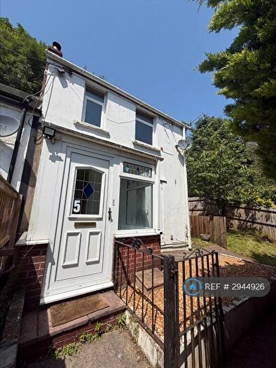 2 Bedroom Semi-Detached House To Rent In Bryngwyn Cottages, Newport, NP11