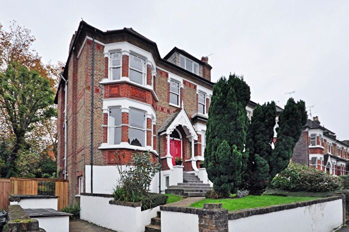 2 Bedroom Flat To Rent In Christchurch Road, London, N8