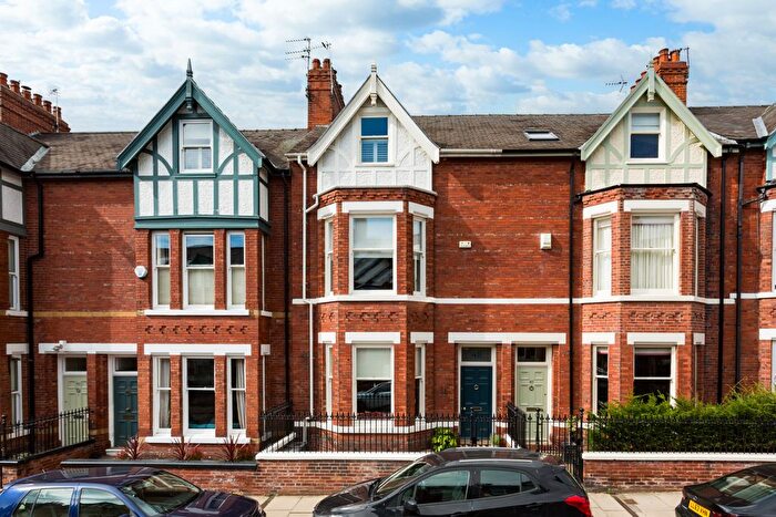 5 Bedroom Terraced House For Sale In Scarcroft Hill, York, North Yorkshire, YO24