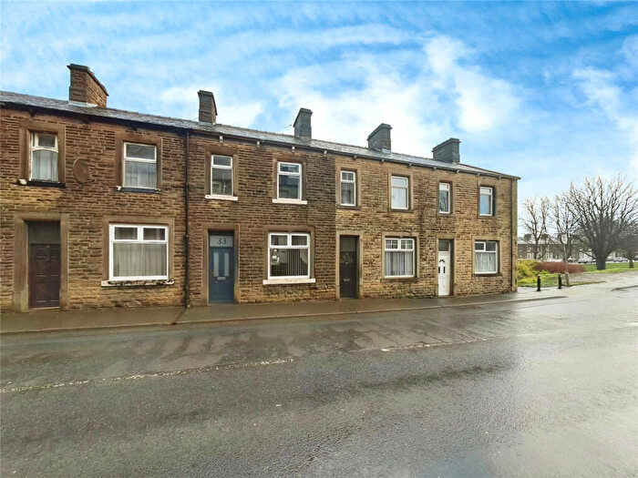 3 Bedroom Terraced House For Sale In Essex Street, Barnoldswick, BB18