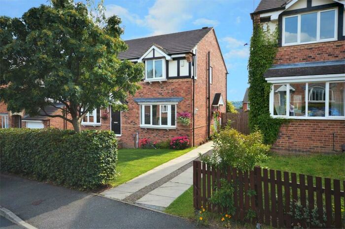 3 Bedroom Semi-Detached House To Rent In Woodside Avenue, Meanwood, Leeds, West Yorkshire., LS7