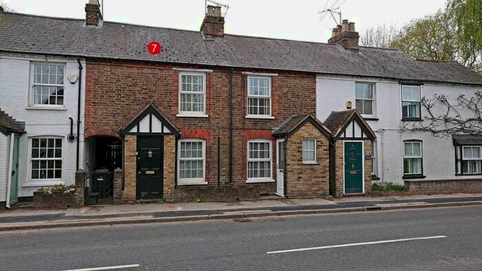 2 Bedroom Terraced House To Rent In Marlow Road, Bourne End SL8