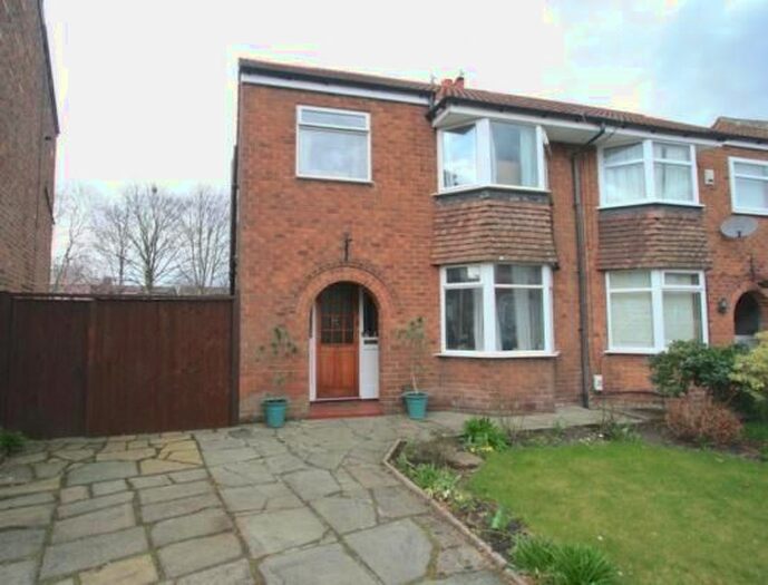 3 Bedroom Semi-Detached House To Rent In Cuthbert Road, Cheadle, SK8