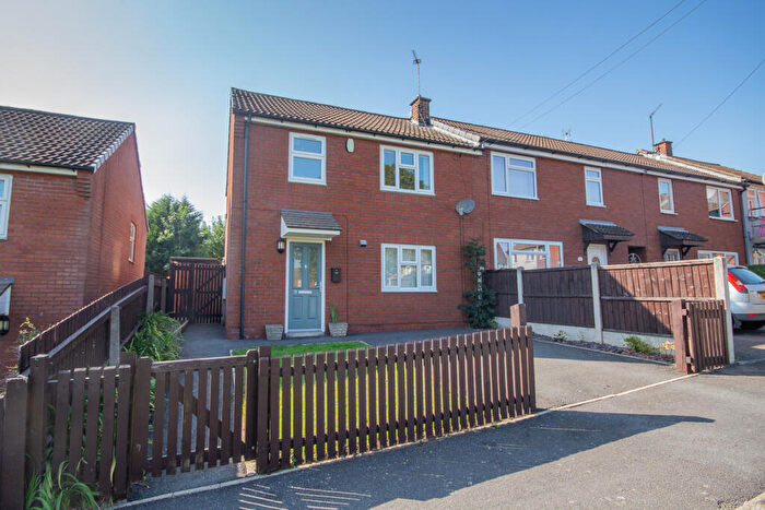 3 Bedroom End Of Terrace House To Rent In Kew Gardens, Derby, Derbyshire, DE22
