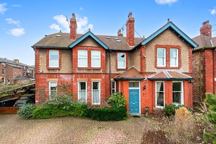 6 Bedroom Detached House For Sale In College Road North, Crosby, L23