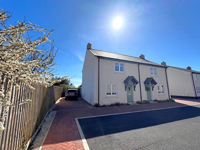 2 Bedroom Semi Detached House For Sale In Chilcott Lane, Chickerell, DT3