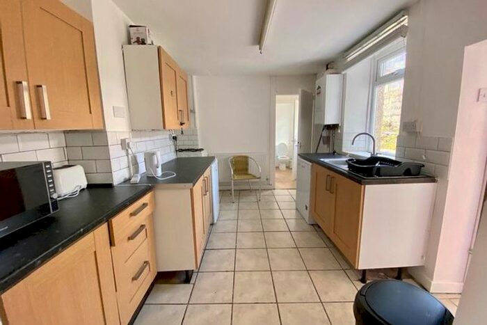 4 Bedroom End Of Terrace House To Rent In Old Park Terrace, Treforest, Pontypridd, CF37