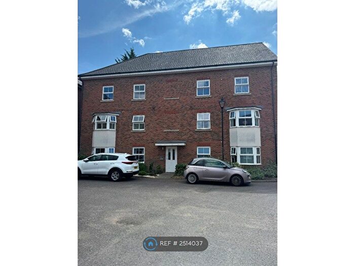 2 Bedroom Flat To Rent In Edelin Road, Bearsted, Maidstone, ME14