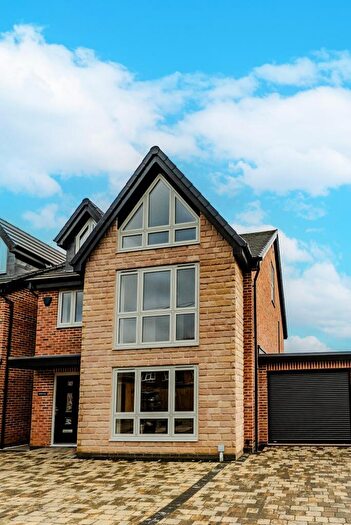 4 Bedroom Detached House For Sale In Crich Lane, Belper, DE56