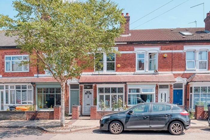 2 Bedroom Terraced House For Sale In Cecil Road, Selly Park, B29