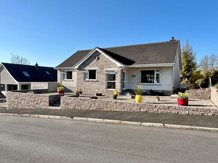 2 Bedroom Bungalow For Sale In St Andrew Drive, Castle Douglas, DG7