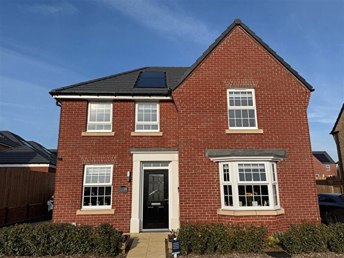 4 Bedroom Detached House For Sale In Mountain Hare Mews, Sutton-In-Ashfield, NG17