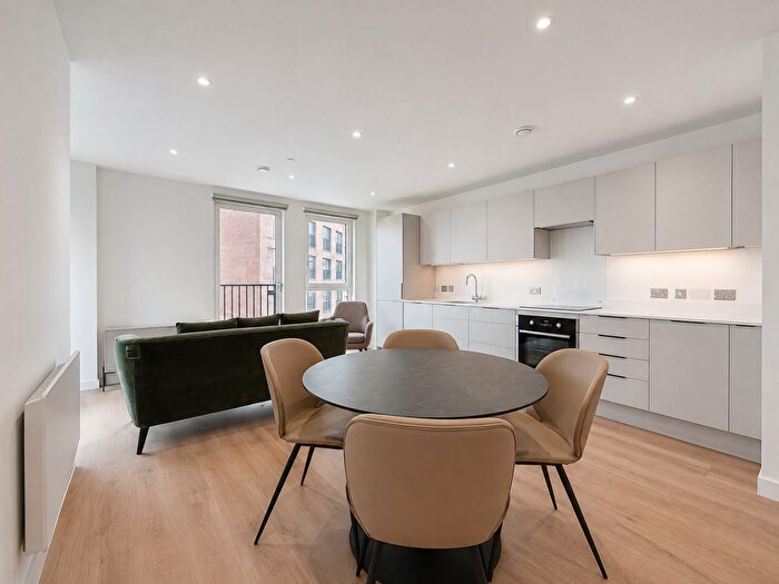 2 Bedroom Apartment To Rent In Dumballs Road, Cardiff, CF10