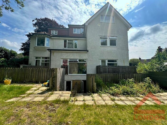 1 Bedroom Flat To Rent In Campden Road, South Croydon, CR2