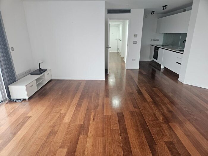 3 Bedroom Apartment To Rent In Holloway Circus Queensway, Birmingham, B1