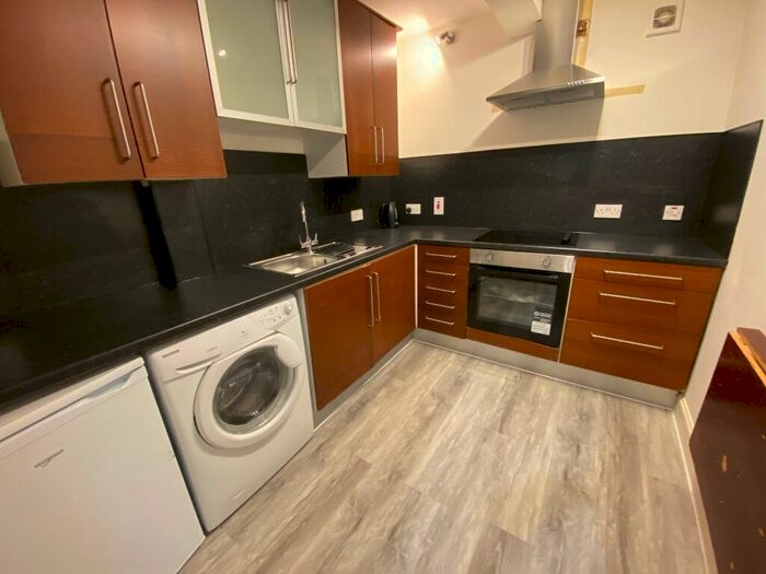 1 Bedroom Flat To Rent In Comely Bank Row, Stockbridge, Edinburgh, EH4