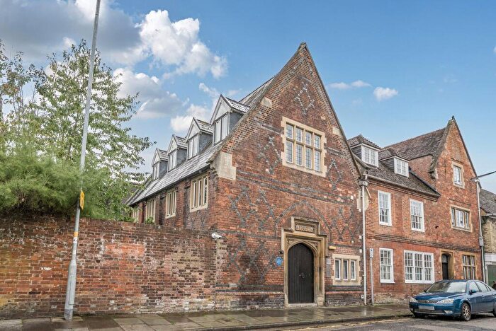 1 Bedroom Retirement Property For Sale In St. Ann Place, Salisbury, SP1
