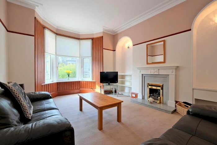 2 Bedroom Flat To Rent In Grosvenor Place, Upper Flat, AB25