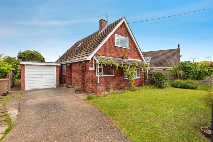 4 Bedroom Detached Bungalow For Sale In St. Clements Road, Ruskington, Sleaford, NG34