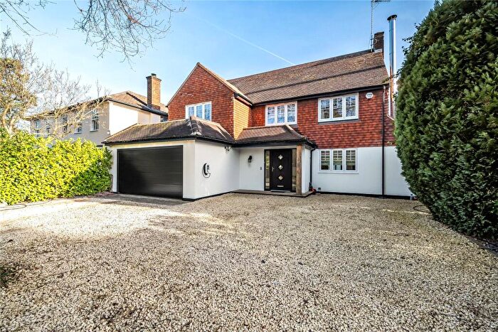 5 Bedroom Detached House For Sale In Woodham Waye, Woodham, Surrey, GU21