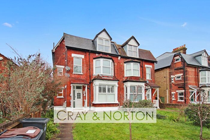 2 Bedroom Flat For Sale In Enmore Road, South Norwood, SE25
