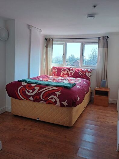 Studio To Rent In Pinfold St. Extension, Darlaston, WS10